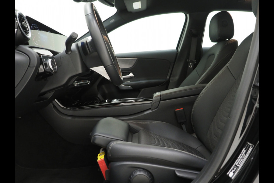 Mercedes-Benz A-Klasse 250 e Panamericana | Nieuw Model | Widescreen | Zwarte Hemel | Camera | Cruise | Carplay