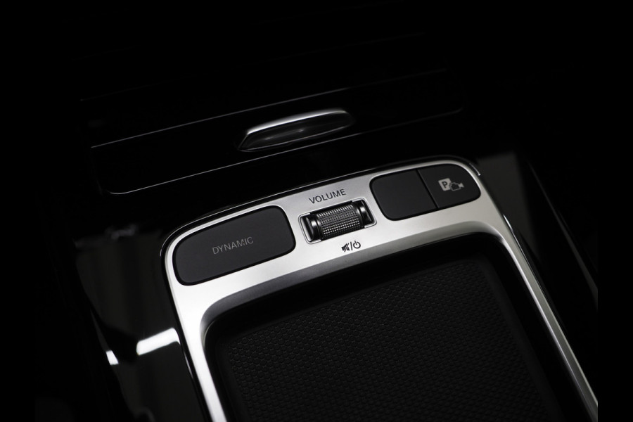 Mercedes-Benz A-Klasse 250 e Panamericana | Nieuw Model | Widescreen | Zwarte Hemel | Camera | Cruise | Carplay