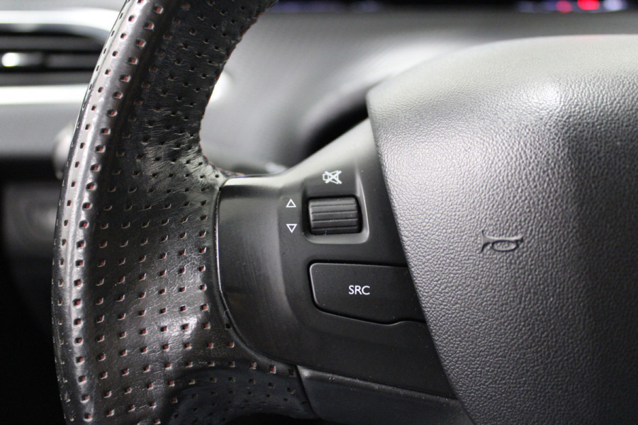 Peugeot 208 1.2 PureTech GT-line Camera|Carplay|Cruise|Clima