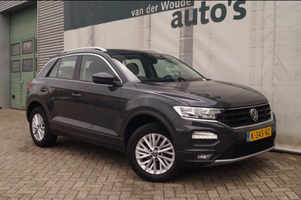 Volkswagen T-Roc 1.5 TSI 150pk Style Business -NAVI-ECC-DIGI-CAM- Volkswagen T-Roc 1.5 TSI 150pk Style Business -NAVI-ECC-DIGI-CAM-