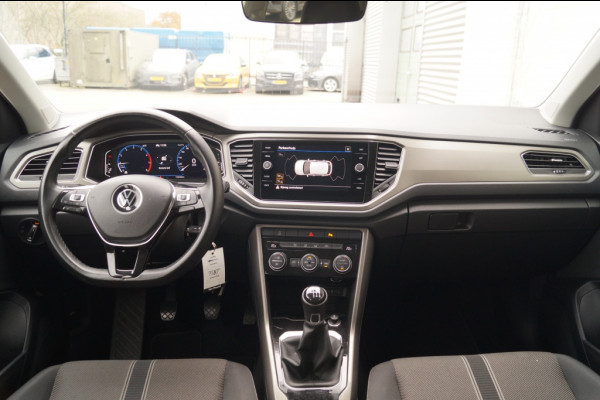 Volkswagen T-Roc 1.5 TSI 150pk Style Business -NAVI-ECC-DIGI-CAM- Volkswagen T-Roc 1.5 TSI 150pk Style Business -NAVI-ECC-DIGI-CAM-