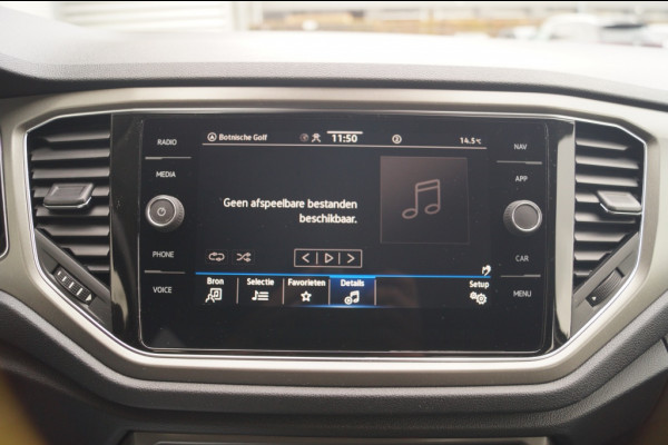 Volkswagen T-Roc 1.5 TSI 150pk Style Business -NAVI-ECC-DIGI-CAM- Volkswagen T-Roc 1.5 TSI 150pk Style Business -NAVI-ECC-DIGI-CAM-