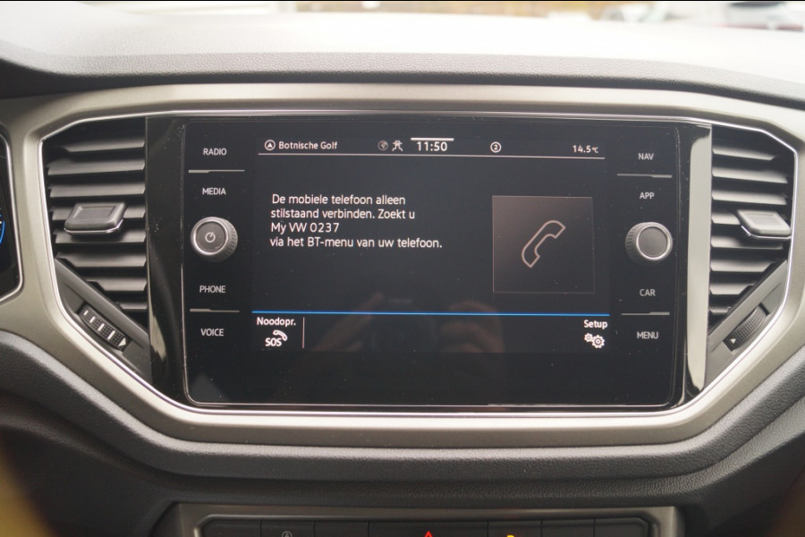 Volkswagen T-Roc 1.5 TSI 150pk Style Business -NAVI-ECC-DIGI-CAM- Volkswagen T-Roc 1.5 TSI 150pk Style Business -NAVI-ECC-DIGI-CAM-