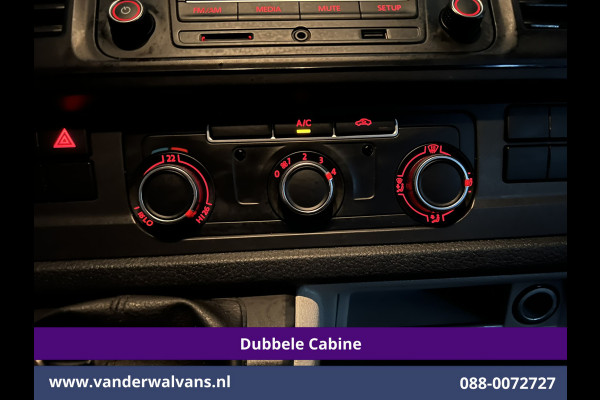 Volkswagen Transporter 2.0 TDI 150pk L2H1 Dubbele Cabine Euro6 Airco | 6-Zits | 2500kg Trekhaak Cruisecontrol, Bijrijdersbank