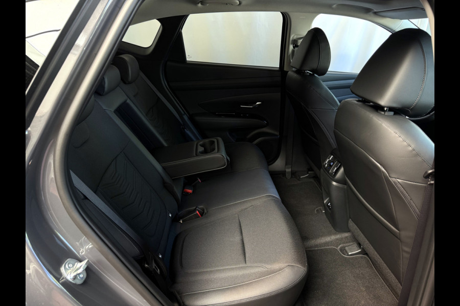 Hyundai Tucson 1.6 T-GDI PHEV SCHUIFDAK ✅GLOEDNIEUW✅ 252PK CAMERA CARPLAY STOELVERW. V+A PLUG IN HYBRIDE - 5 JAAR GARANTIE Hyundai Tucson 1.6 T-GDI PHEV SCHUIFDAK ✅GLOEDNIEUW✅ 252PK CAMERA CARPLAY STOELVERW. V+A PLUG IN HYBRIDE - 5 JAAR GARANTIE