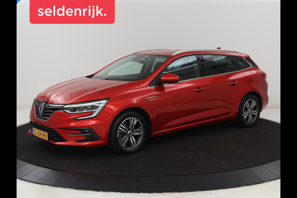 Renault Mégane 1.6 E-Tech Plug-In Hybrid 160 | Stoelverwarming | Head-Up | Trekhaak | Adaptive cruise | Carplay | Digital Cockpit | Climate control | Navigatie | Keyless | PHEV | Plug In Renault Mégane 1.6 E-Tech Plug-In Hybrid 160 | Stoelverwarming | Head-Up | Trekhaak | Adaptive cruise | Carplay | Digital Cockpit | Climate control | Navigatie | Keyless | PHEV | Plug In