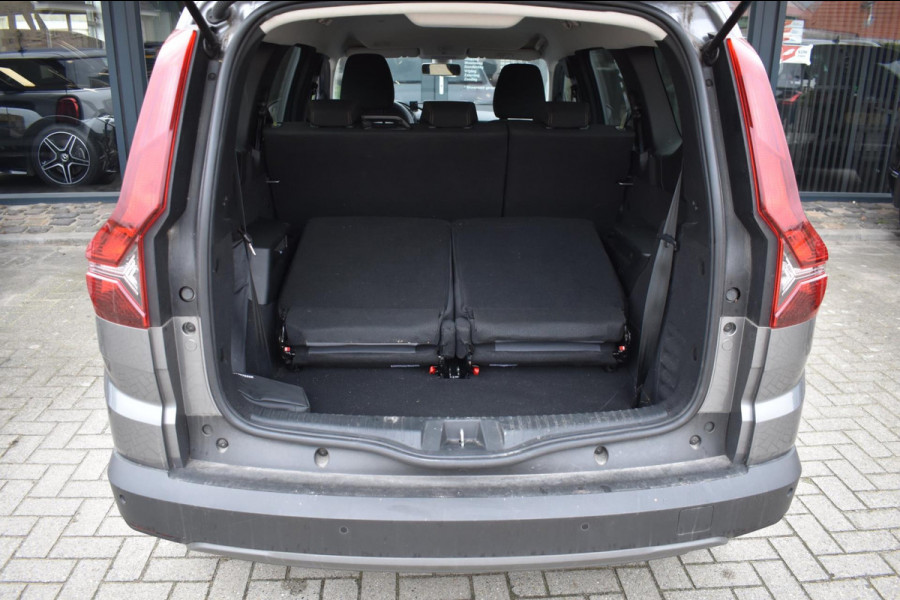 Dacia Jogger 1.6 Hybrid 140 Extreme 7p. | STOELVERWARMING | APPLE CARPLAY | ANDROID AUTO | CAMERA | NAP | BLINDSPOT