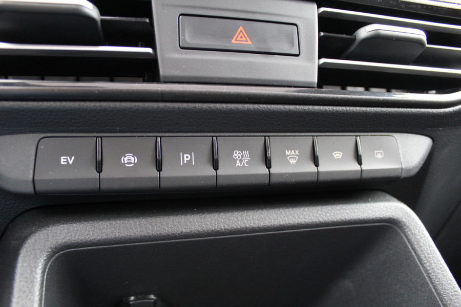 Ford Tourneo Connect 1.5 PHEV Active | Panoramadak | AGR | LED | BLIS | Navigatie Ford Tourneo Connect 1.5 PHEV Active | Panoramadak | AGR | LED | BLIS | Navigatie