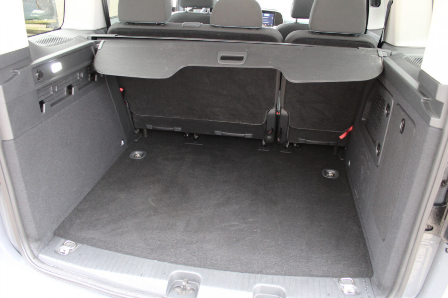 Ford Tourneo Connect 1.5 PHEV Active | Panoramadak | AGR | LED | BLIS | Navigatie Ford Tourneo Connect 1.5 PHEV Active | Panoramadak | AGR | LED | BLIS | Navigatie