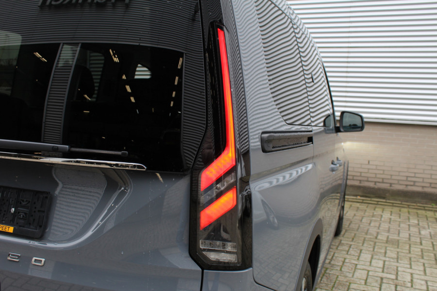 Ford Tourneo Connect 1.5 PHEV Active | Panoramadak | AGR | LED | BLIS | Navigatie Ford Tourneo Connect 1.5 PHEV Active | Panoramadak | AGR | LED | BLIS | Navigatie