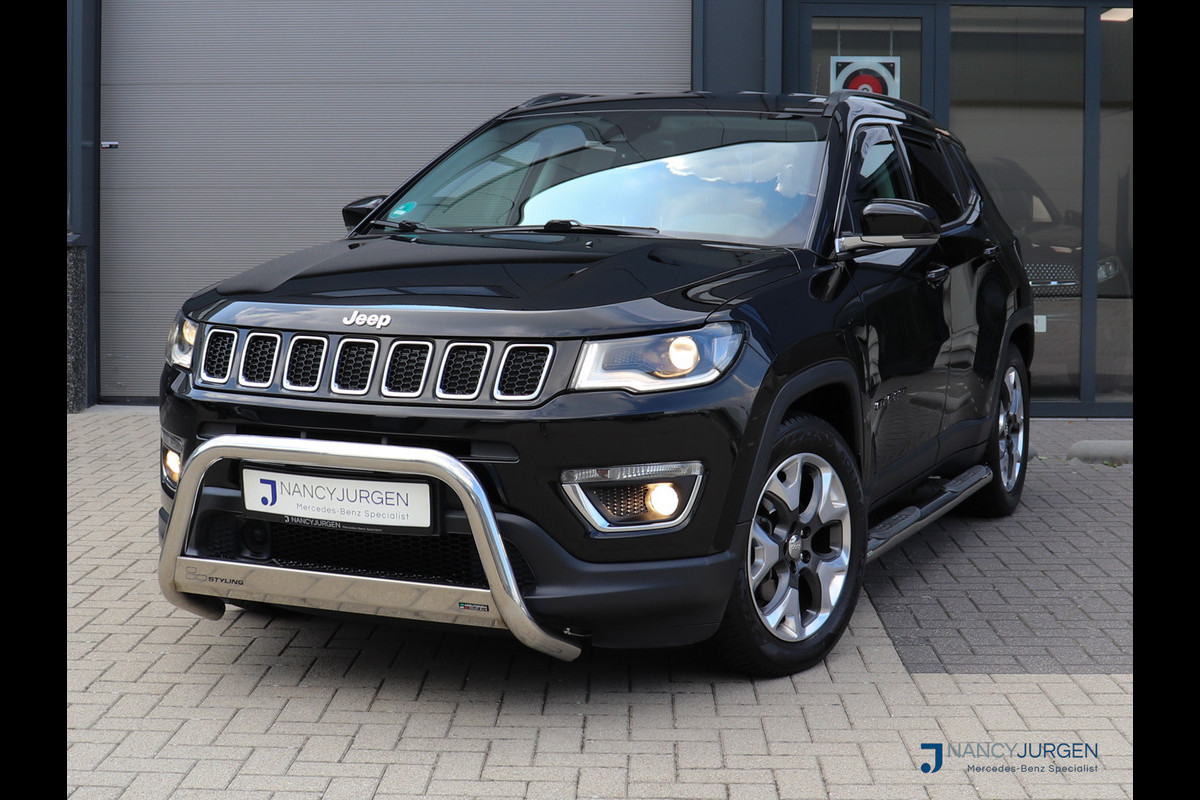 Jeep Compass 1.4 MultiAir Opening Ed. Plus | Leder | Navigation & Sound Pakket | Ambiente Verlichting | Apple Car Play/Android Auto | Adapt. Winter Pakket | Elektr. Stoelen met geheugen | Trekhaak | Benzine/LPG Jeep Compass 1.4 MultiAir Opening Ed. Plus | Leder | Navigation & Sound Pakket | Ambiente Verlichting | Apple Car Play/Android Auto | Adapt. Winter Pakket | Elektr. Stoelen met geheugen | Trekhaak | Benzine/LPG