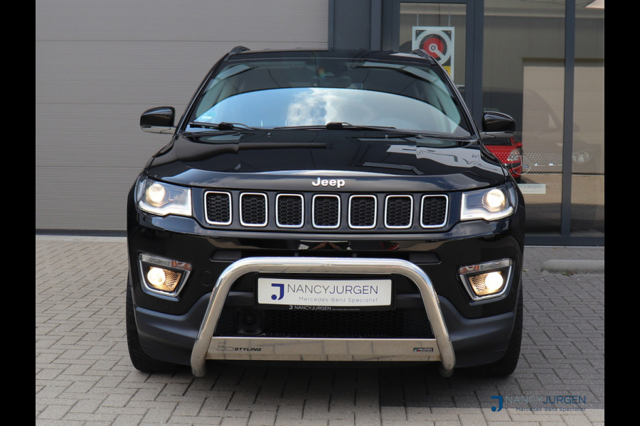 Jeep Compass 1.4 MultiAir Opening Ed. Plus | Leder | Navigation & Sound Pakket | Ambiente Verlichting | Apple Car Play/Android Auto | Adapt.  Winter Pakket | Elektr. Stoelen met geheugen | Trekhaak | Benzine/LPG