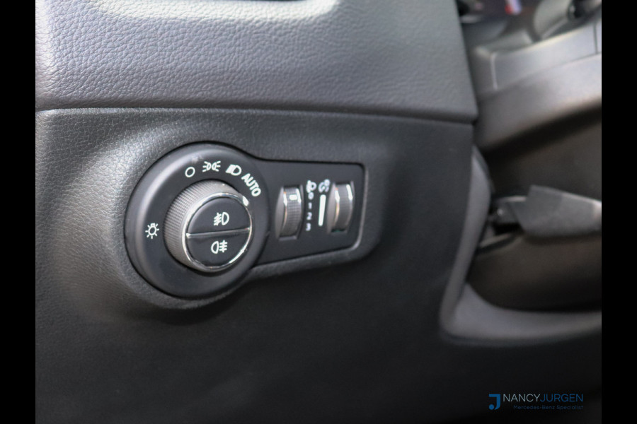 Jeep Compass 1.4 MultiAir Opening Ed. Plus | Leder | Navigation & Sound Pakket | Ambiente Verlichting | Apple Car Play/Android Auto | Adapt.  Winter Pakket | Elektr. Stoelen met geheugen | Trekhaak | Benzine/LPG