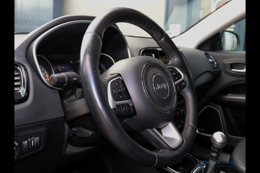 Jeep Compass 1.4 MultiAir Opening Ed. Plus | Leder | Navigation & Sound Pakket | Ambiente Verlichting | Apple Car Play/Android Auto | Adapt.  Winter Pakket | Elektr. Stoelen met geheugen | Trekhaak | Benzine/LPG