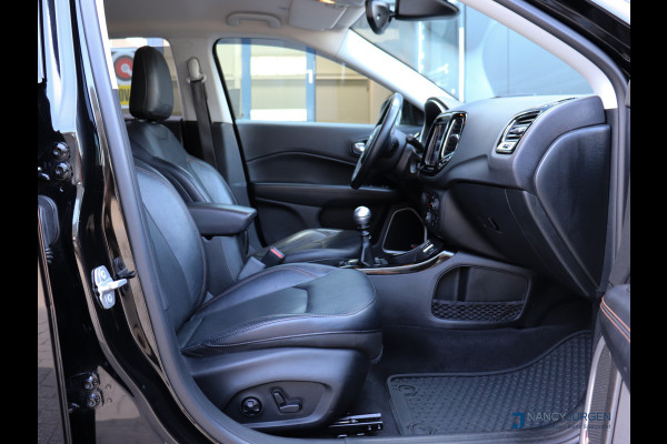 Jeep Compass 1.4 MultiAir Opening Ed. Plus | Leder | Navigation & Sound Pakket | Ambiente Verlichting | Apple Car Play/Android Auto | Adapt.  Winter Pakket | Elektr. Stoelen met geheugen | Trekhaak | Benzine/LPG