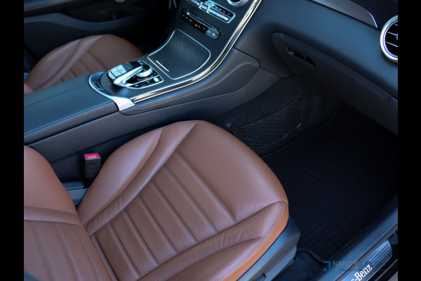 Mercedes-Benz GLC 250 4M | AMG | 9G Aut | Ambiente | Volleder | LED | 360* Camera | Pano Dak | Navi | Afneemb. Trekhaak |