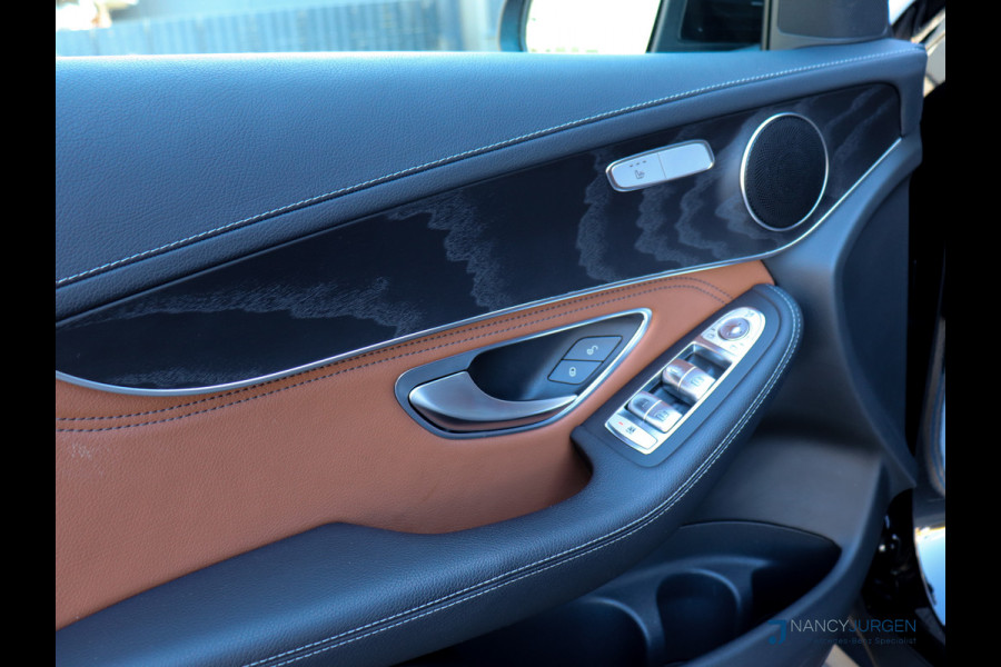 Mercedes-Benz GLC 250 4M | AMG | 9G Aut | Ambiente | Volleder | LED | 360* Camera | Pano Dak | Navi | Afneemb. Trekhaak |