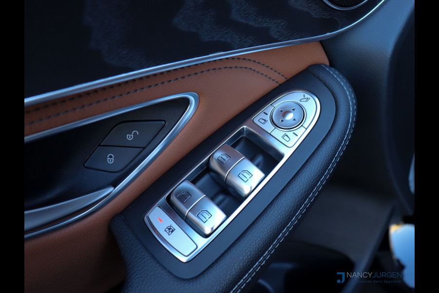 Mercedes-Benz GLC 250 4M | AMG | 9G Aut | Ambiente | Volleder | LED | 360* Camera | Pano Dak | Navi | Afneemb. Trekhaak |