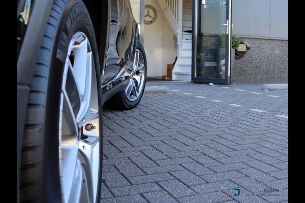 Mercedes-Benz GLC 250 4M | AMG | 9G Aut | Ambiente | Volleder | LED | 360* Camera | Pano Dak | Navi | Afneemb. Trekhaak |