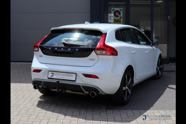Volvo V40 2.0 T4 R-Design | Automaat | ECC | Leder Nappa | Navi Sensus | Camera | DAB | LED | Sound System | Keyless Start | Trekhaak |