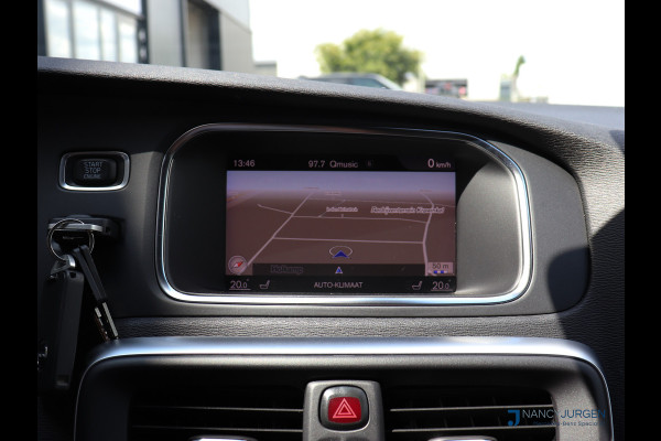 Volvo V40 2.0 T4 R-Design | Automaat | ECC | Leder Nappa | Navi Sensus | Camera | DAB | LED | Sound System | Keyless Start | Trekhaak |