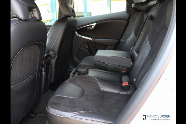 Volvo V40 2.0 T4 R-Design | Automaat | ECC | Leder Nappa | Navi Sensus | Camera | DAB | LED | Sound System | Keyless Start | Trekhaak |