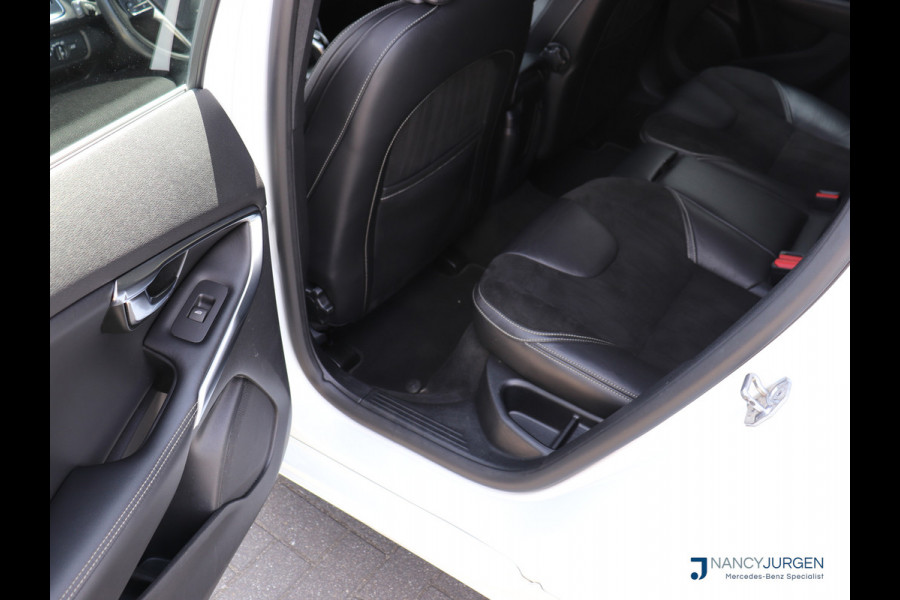 Volvo V40 2.0 T4 R-Design | Automaat | ECC | Leder Nappa | Navi Sensus | Camera | DAB | LED | Sound System | Keyless Start | Trekhaak |