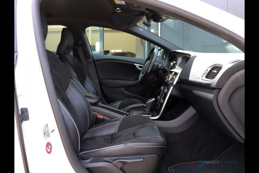 Volvo V40 2.0 T4 R-Design | Automaat | ECC | Leder Nappa | Navi Sensus | Camera | DAB | LED | Sound System | Keyless Start | Trekhaak |