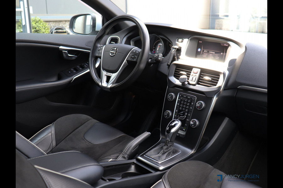 Volvo V40 2.0 T4 R-Design | Automaat | ECC | Leder Nappa | Navi Sensus | Camera | DAB | LED | Sound System | Keyless Start | Trekhaak |