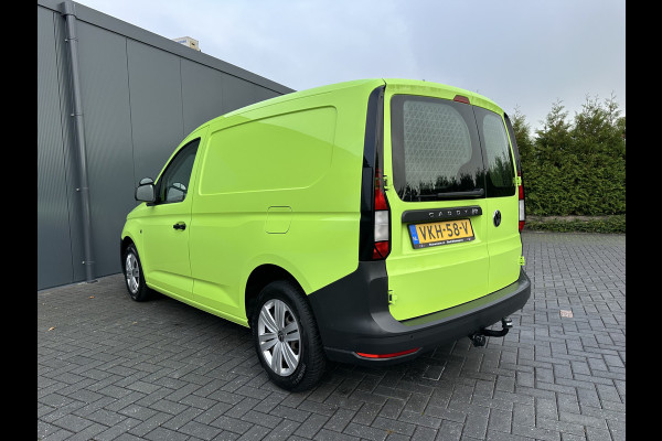 Volkswagen Caddy Cargo 2.0 TDI 102 PK / 1e EIG. / TREKHAAK / CRUISE / AIRCO / APPLE CARPLAY / NAVI Volkswagen Caddy Cargo 2.0 TDI 102 PK / 1e EIG. / TREKHAAK / CRUISE / AIRCO / APPLE CARPLAY / NAVI