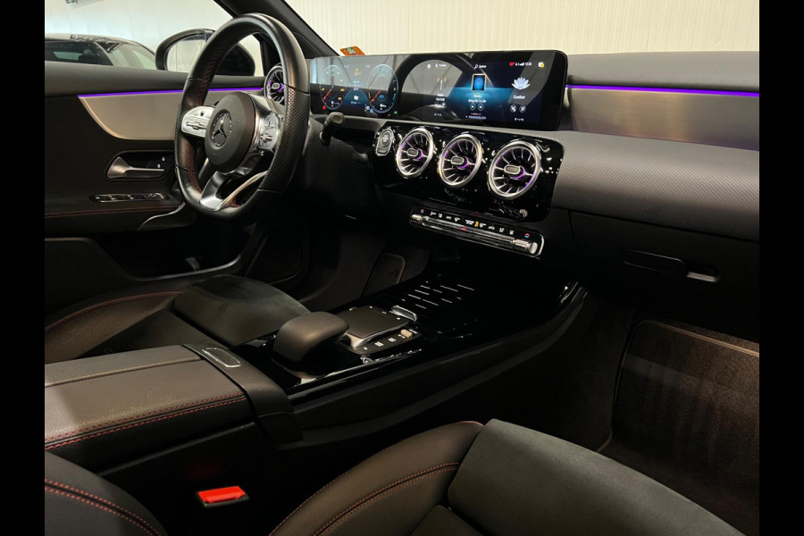 Mercedes-Benz A-Klasse 250 e AMG Line | PANO | NIGHT | MEMORY SEATS | CAMERA | LED Mercedes-Benz A-Klasse 250 e AMG Line | PANO | NIGHT | MEMORY SEATS | CAMERA | LED