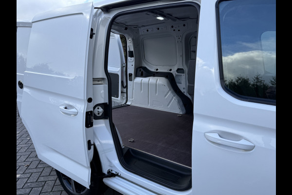 Volkswagen Caddy Cargo 2.0 TDI Exclusive / L1H1 / VIRTUAL / LED / ADAPTIVE CRUISE / CAMERA / KEYLESS / LMV