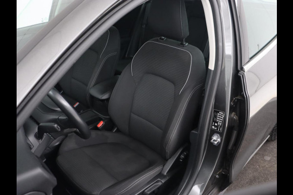 Ford Focus 1.0 EcoBoost Titanium | Trekhaak | Carplay | Navigatie | Keyless | Full LED | Parkeerhulp | Climate control | Cruise control Ford Focus 1.0 EcoBoost Titanium | Trekhaak | Carplay | Navigatie | Keyless | Full LED | Parkeerhulp | Climate control | Cruise control