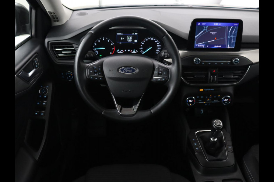 Ford Focus 1.0 EcoBoost Titanium | Trekhaak | Carplay | Navigatie | Keyless | Full LED | Parkeerhulp | Climate control | Cruise control Ford Focus 1.0 EcoBoost Titanium | Trekhaak | Carplay | Navigatie | Keyless | Full LED | Parkeerhulp | Climate control | Cruise control