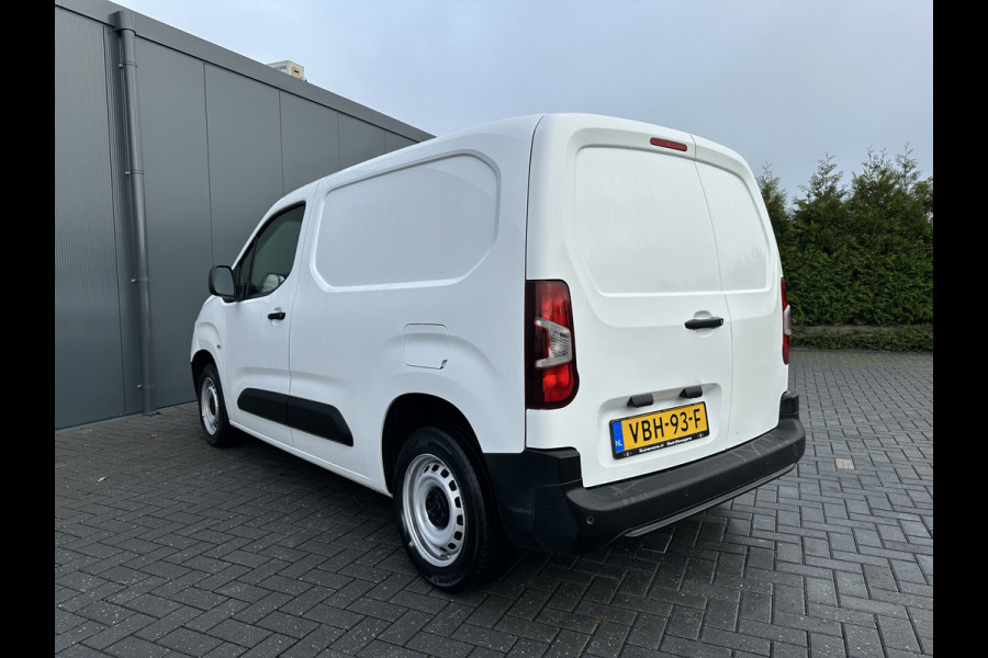 Peugeot Partner 1.6 BlueHDI EURO 6 / L1H1 / AIRCO / PARKEERSENSOREN / BLUETOOTH Peugeot Partner 1.6 BlueHDI EURO 6 / L1H1 / AIRCO / PARKEERSENSOREN / BLUETOOTH
