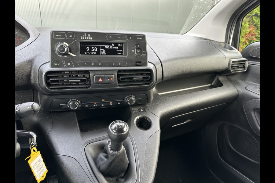 Peugeot Partner 1.6 BlueHDI EURO 6 / L1H1 / AIRCO / PARKEERSENSOREN / BLUETOOTH Peugeot Partner 1.6 BlueHDI EURO 6 / L1H1 / AIRCO / PARKEERSENSOREN / BLUETOOTH