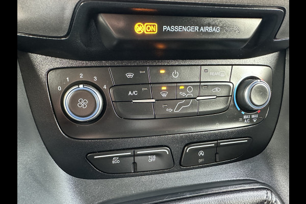 Ford Transit Connect 1.5 EcoBlue 100 PK / L2H1 / 45.755 KM / CAMERA / AIRCO / CRUISE / NAVI / ACHTERKLEP