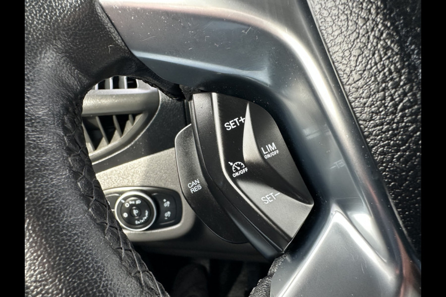 Ford Transit Connect 1.5 EcoBlue 100 PK / L2H1 / 45.755 KM / CAMERA / AIRCO / CRUISE / NAVI / ACHTERKLEP