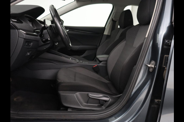 Škoda Octavia 1.0 e-TSI Business Edition | Trekhaak | Adaptive cruise | Carplay | Navigatie | Stuurverwarming | Parkeerhulp | Digital Cockpit | Full LED