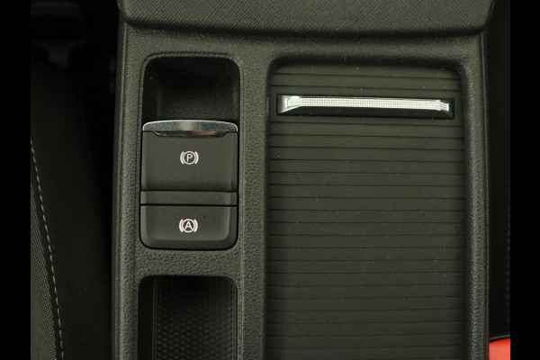 Škoda Octavia 1.0 e-TSI Business Edition | Trekhaak | Adaptive cruise | Carplay | Navigatie | Stuurverwarming | Parkeerhulp | Digital Cockpit | Full LED