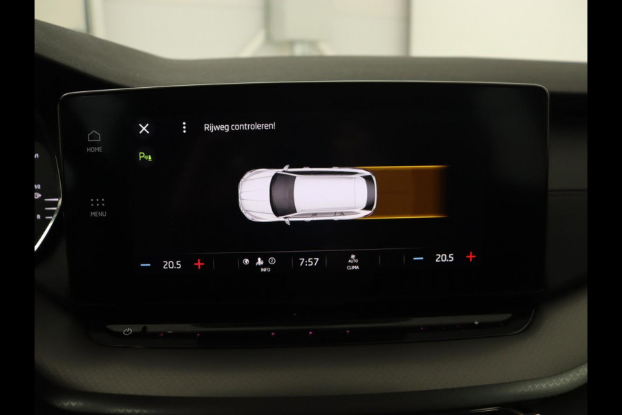 Škoda Octavia 1.0 e-TSI Business Edition | Trekhaak | Adaptive cruise | Carplay | Navigatie | Stuurverwarming | Parkeerhulp | Digital Cockpit | Full LED