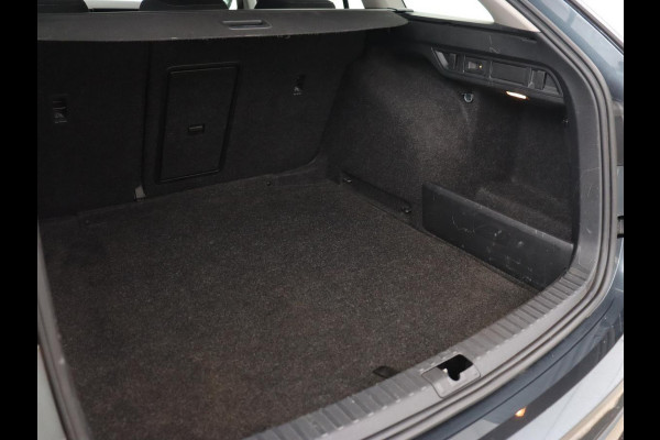 Škoda Octavia 1.0 e-TSI Business Edition | Trekhaak | Adaptive cruise | Carplay | Navigatie | Stuurverwarming | Parkeerhulp | Digital Cockpit | Full LED