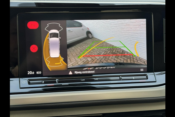 Volkswagen Multivan 1.4 eHybrid L1 Bulli Edition Climate control v/a Cruise control Full LED Matrix Pano Navigatie Apple / Android