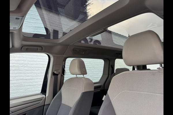 Volkswagen Multivan 1.4 eHybrid L1 Bulli Edition Climate control v/a Cruise control Full LED Matrix Pano Navigatie Apple / Android