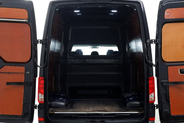 Volkswagen Crafter 50 2.0 TDI 177pk L4H3 (L3H2) DSG-Automaat D.C. Trekhaak 3500kg 01-2021