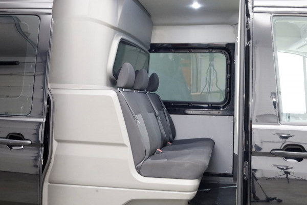 Volkswagen Crafter 50 2.0 TDI 177pk L4H3 (L3H2) DSG-Automaat D.C. Trekhaak 3500kg 01-2021