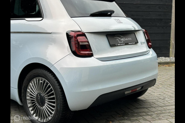 Fiat 500 Urban 42 kWh Clima / LM / Carplay / Parelmoer lak / 8.875 KM!!!