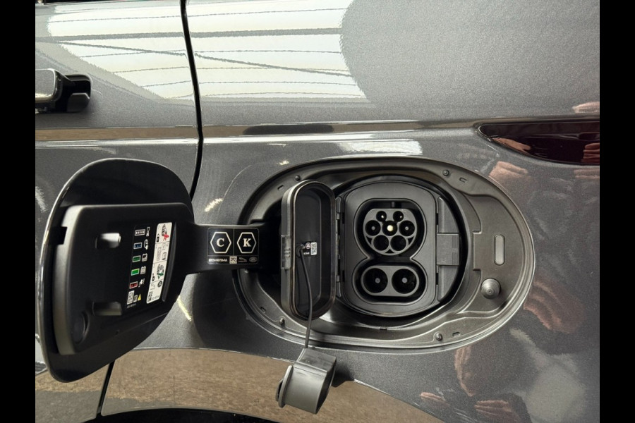Land Rover Range Rover Evoque P270e Dynamic SE Limited EditionBlack PackPanoramadak ACCMeridian SoundStoel+Stuurverwarming