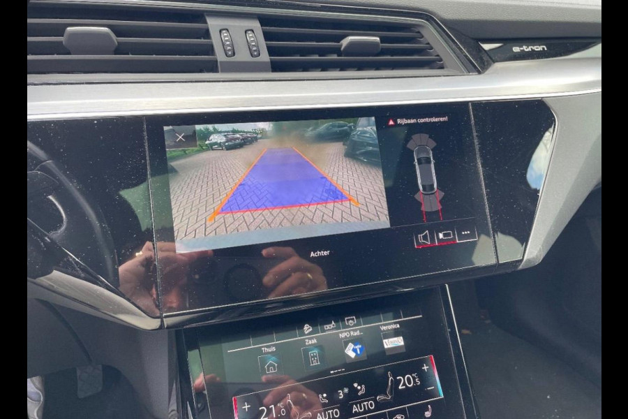 Audi e-tron Sportback 50 quattro S edition 71 kWh | S-Line | Black Edition | Panoramadak | Memory Seats | Luchtvering | Adaptive Cruise Control | Apple Carplay | Keyless | Matrix LED | Leder | Stoelverwarming | NAP | Audi e-tron Sportback 50 quattro S edition 71 kWh | S-Line | Black Edition | Panoramadak | Memory Seats | Luchtvering | Adaptive Cruise Control | Apple Carplay | Keyless | Matrix LED | Leder | Stoelverwarming | NAP |