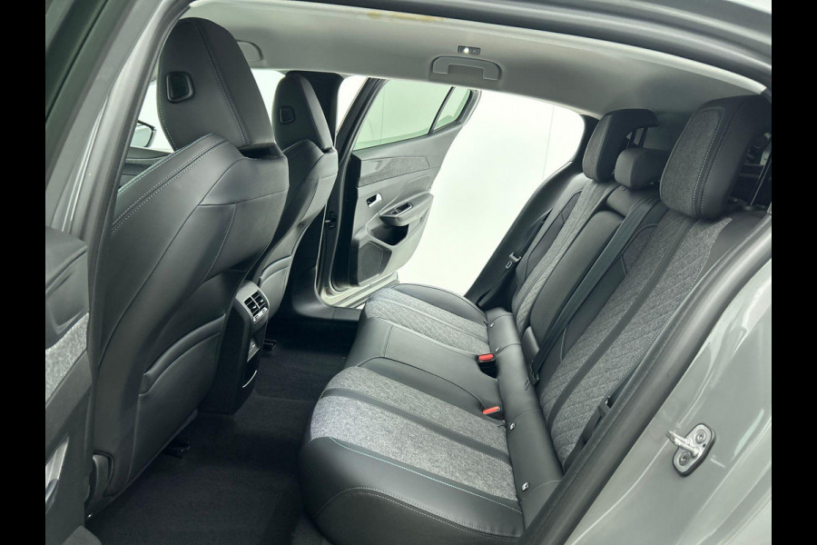 Peugeot 408 1.2 PureTech Allure 130 Automaat Navigatie | Carplay/Android Auto | Climate Control | Adaptive Cruise Control | Virtual cockpit | PDC VA + 360 Camera | Full LED  | LM Velgen Peugeot 408 1.2 PureTech Allure 130 Automaat Navigatie | Carplay/Android Auto | Climate Control | Adaptive Cruise Control | Virtual cockpit | PDC VA + 360 Camera | Full LED  | LM Velgen